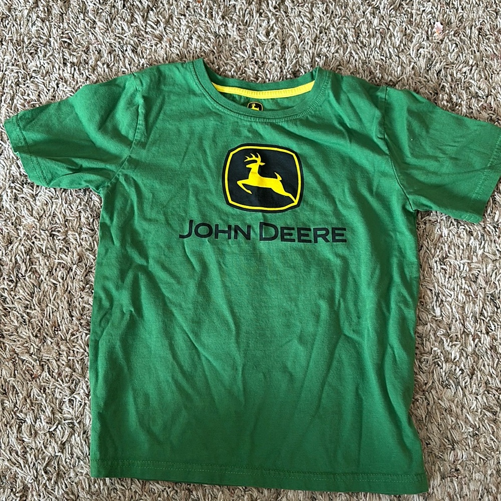 Boys size 7, John Deere tshirt